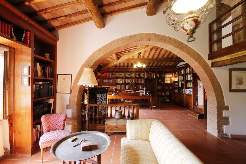 Tenuta La Santissima Bed & Breakfast San Rocco a Pilli