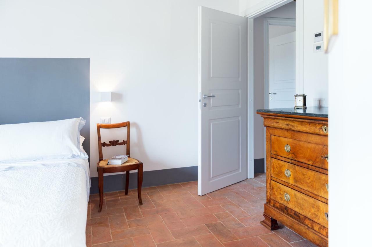 Tenuta La Santissima 3*